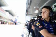 Coup dur pour Hadjar : le Français pourrait manquer le GP des Pays-Bas sur blessure