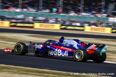 Gasly perd son point sur tapis vert