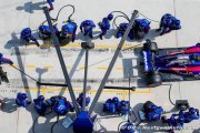 Vers 2 arrêts obligatoires ? Les équipes doivent d'abord simuler