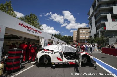 Honda étend sa flotte à quatre voitures d’usine en WTCC