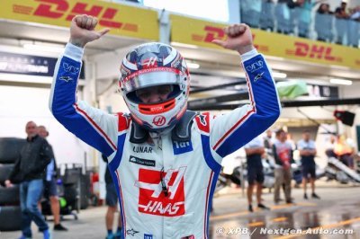 Steiner&nbsp;: La pole de Magnussen est survenue après ’quelques difficultés’