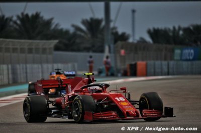 Leclerc s’excuse auprès des fans pour la saison de Ferrari