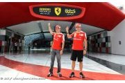 Title rivals poke fun at Alonso's waxed legs
