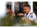Whitmarsh offers to step up amid McLaren crisis
