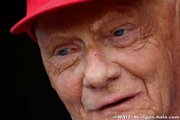Lauda répète que Lewis Hamilton doit être n°1 'tout de suite'
