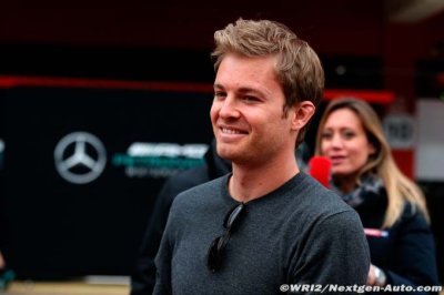 Rosberg test visit ’surprised’ Lauda