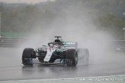 La Mercedes semble rapide mais les pilotes manquent de données