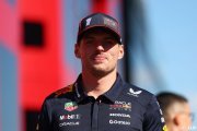 Ecclestone met en garde Verstappen contre un transfert chez Ferrari
