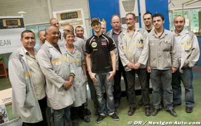 Romain Grosjean à l’usine Renault de Cléon