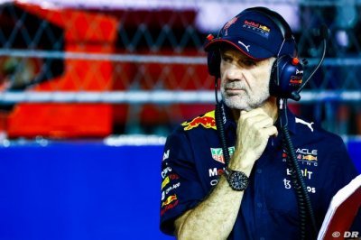 Newey changes mind about ground effect rules