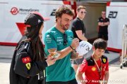 Alonso : Un pilote de F1 doit être 'prêt à être un modèle'