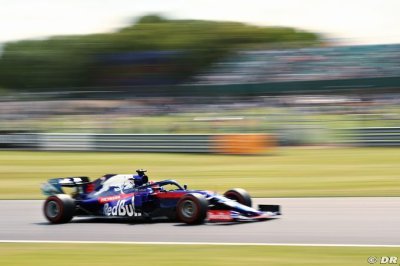 Kvyat espère que son bébé attendra après la course pour arriver
