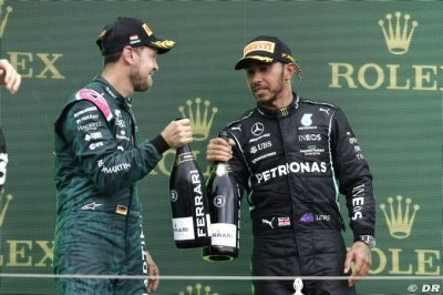 Hamilton ’dégoûté’ pour Vettel après sa disqualification