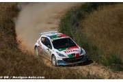 Magalhães leads in the Azores