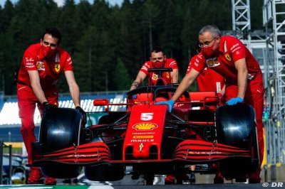 Briatore should run Ferrari team - Ecclestone