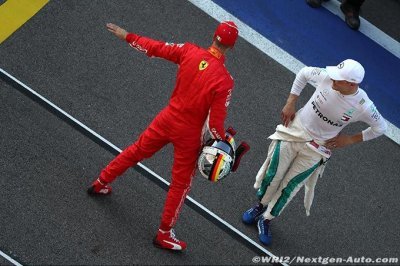 Vettel défend les consignes de Mercedes