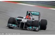 Free 2: Schumacher quickest for Mercedes in China