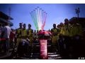 Survol d'avions à Monza : Des officiels italiens taclent Vettel