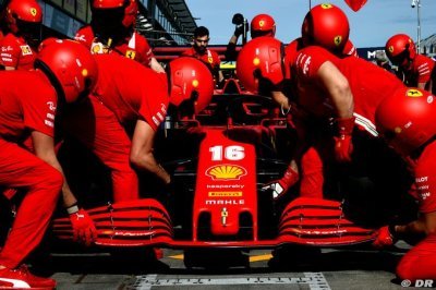 Mercedes ne fait plus partie des 7 équipes contre Ferrari