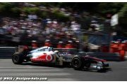 Hamilton pénalisé de 20 secondes et Kobayashi réprimandé