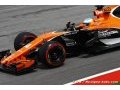 Alonso et sa McLaren se régalent dans les virages rapides