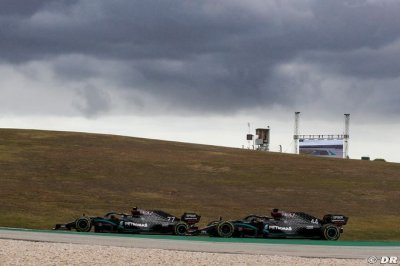 20 secondes devant Bottas malgré une crampe ‘atroce’&nbsp;: Hamilton raconte son GP