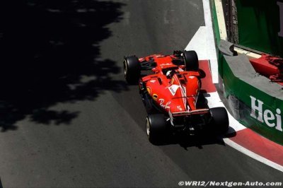 Les commissaires de la FIA ont bien pensé au drapeau noir pour Vettel