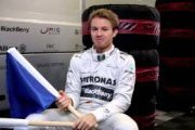 Video - Hamilton & Rosberg explain flags in F1