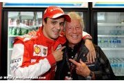 Andretti : Ferrari a puni Alonso en engageant Raikkonen