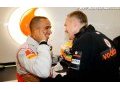Father tells Hamilton to keep McLaren 'together'