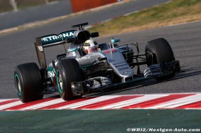 Hamilton&nbsp;: Les nouveaux Pirelli ne sont pas vraiment différents