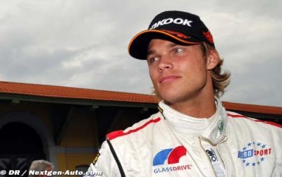Mikkelsen drives Skoda Fabia S2000 in Rallye de France