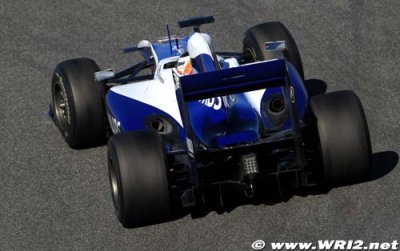New front wing and sidepods for the Williams FW32