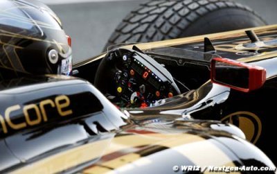 Heidfeld&nbsp;: trop de boutons sur le volant&nbsp;!