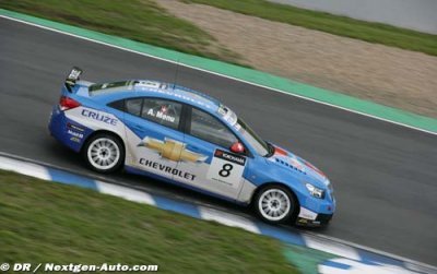 Première victoire de la saison pour Alain Menu
