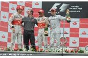 Button wins epic Chinese GP!
