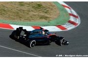 Briatore wants McLaren, FIA to explain Alonso crash