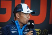 Albon : Hamilton chez Ferrari, c'est comme Messi au PSG