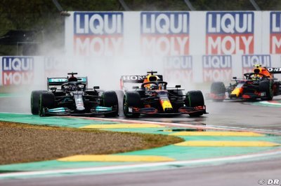 Hamilton perdait six dixièmes au tour après l’accrochage du départ