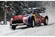 Sébastien Loeb chasse Mikko Hirvonen