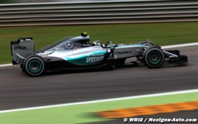 Mercedes reconnait avoir un peu trop poussé le moteur de Rosberg