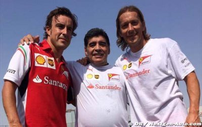 Alonso s’entraine avec Maradona à Dubai