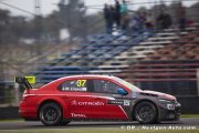 Termas de Rio Hondo, Course 2 : Lopez force son destin et gagne