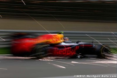 Red Bull en embuscade derrière Mercedes et Ferrari