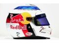 Vergne wearing Indy 500 rookie Alesi's helmet