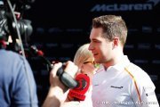 Vandoorne admits 'pressure' on McLaren