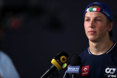 Lawson on course for full-time F1 seat - Marko