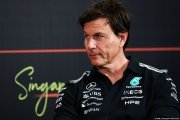 Wolff still expects Qatar, Abu Dhabi amid latest unrest
