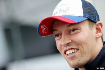Kvyat dismisses Alfa Romeo rumours