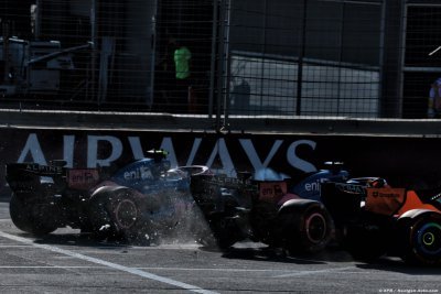 Suspension de Colapinto&nbsp;: Norris fait polémique, le trio Russell-Verstappen-Hadjar réplique   